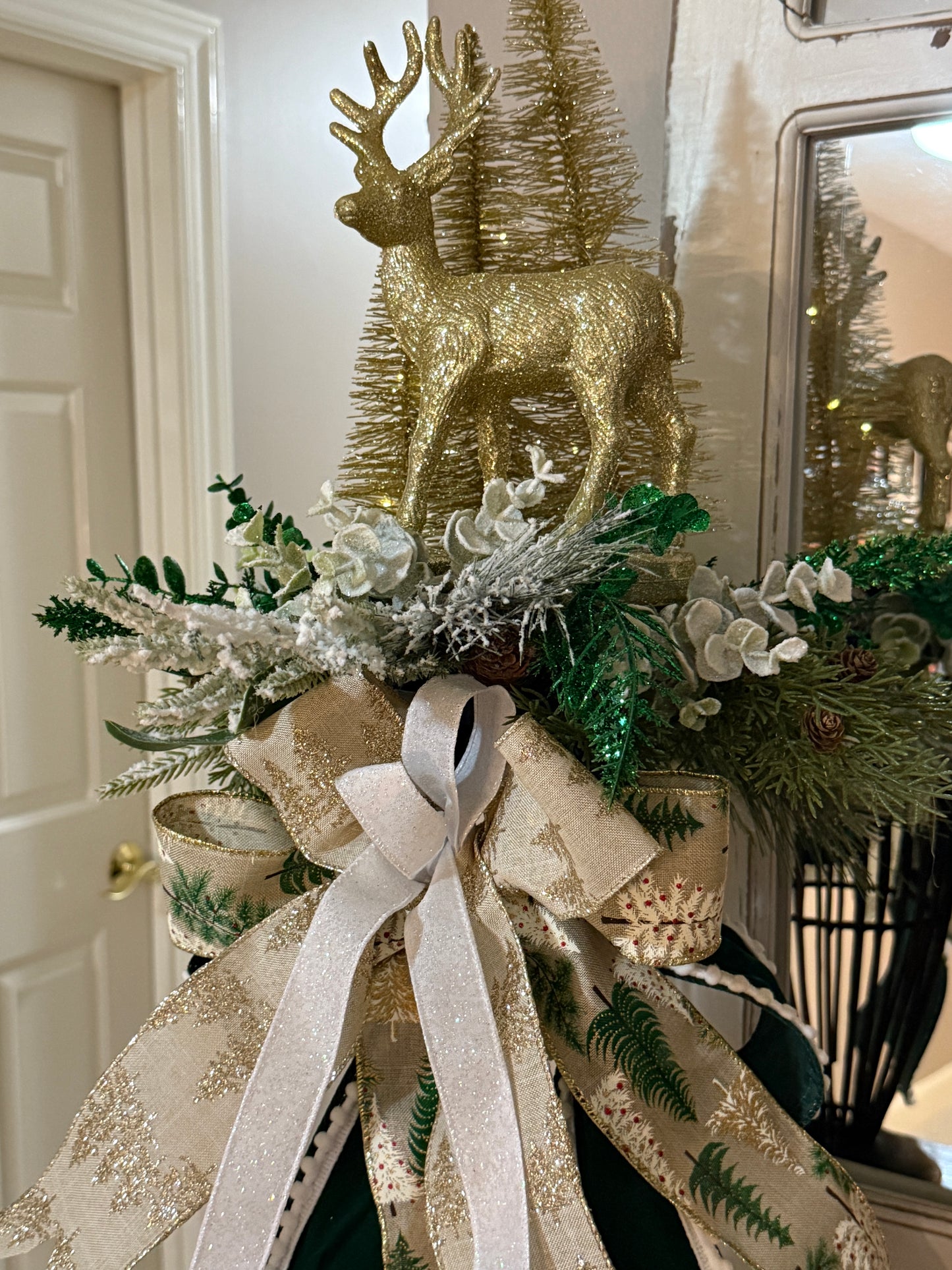 Golden Reindeer Christmas Arrangement – Elegant Woodland Holiday Decor